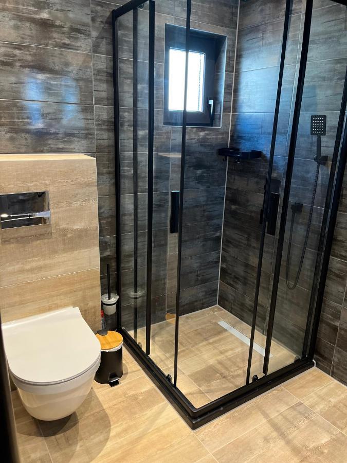 Villa Utopia Baltsjik Eksteriør bilde