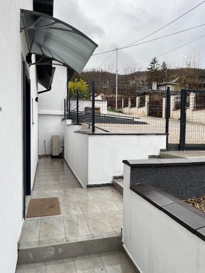 Villa Utopia Baltsjik Eksteriør bilde