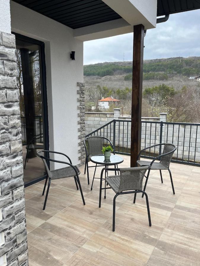 Villa Utopia Baltsjik Eksteriør bilde
